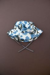Bob en ciré imprimé neuf  Petit Bateau