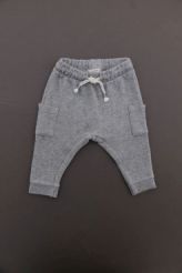 Jogging doux mi-saison  Zara