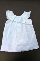 Robe blanche brodée été  Mayoral