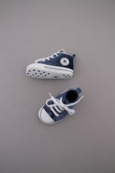 Baskets en velours bleu  Converse