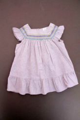 Robe à smocks légère  Zara
