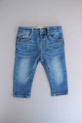 Pantalon slim de denim  Zara