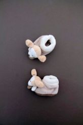 Chaussons hochet neufs  Doudou et Compagnie