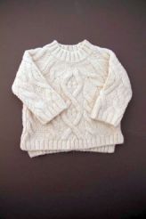Pull torsadé écru mixte  Zara