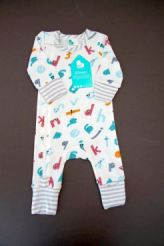 Pyjama doux l&eacute;ger neuf   Love to dream