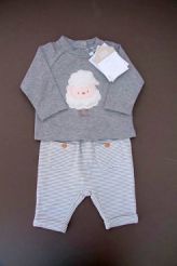 Ensemble confortable neuf  Chicco